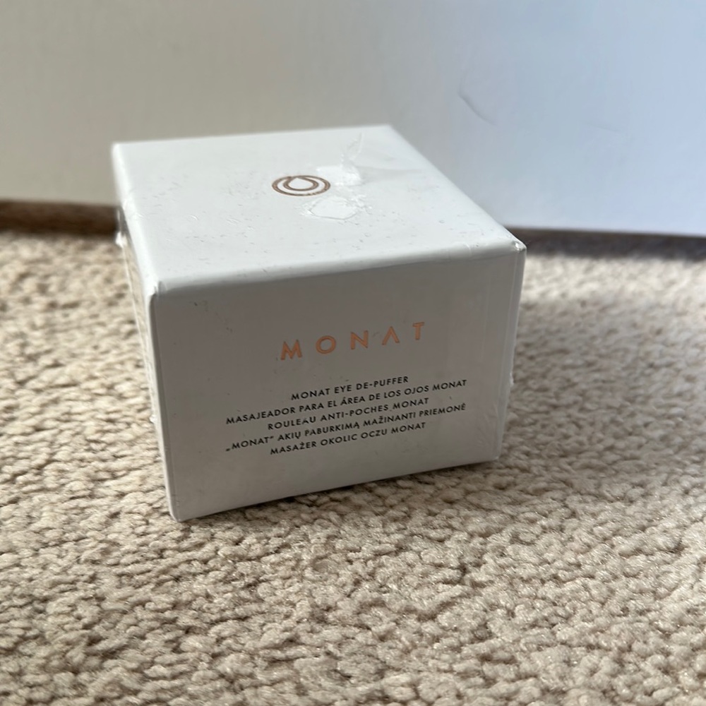 Monat eye de-puffer tool